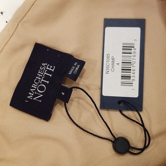 💕MARCHESA NOTTE💕 Glitter Ruffle Asymmetric Cocktail Dress ~ Champagne 4 NWT - Picture 10 of 11